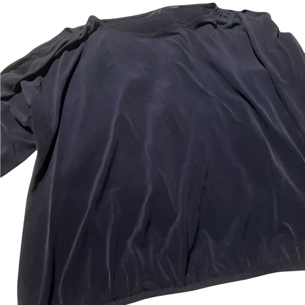 Chicos size 3 Elegant Navy Blue Blouse perfect condition see pics